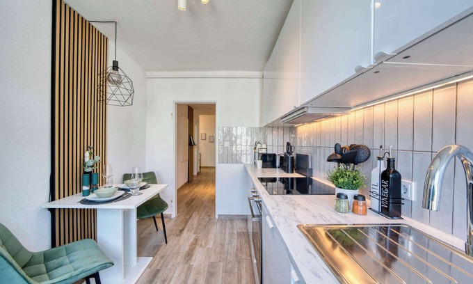 Frauenland Appartement | City oasis: Park | Workstation | Netflix | Parking I Washing machine I Xbox