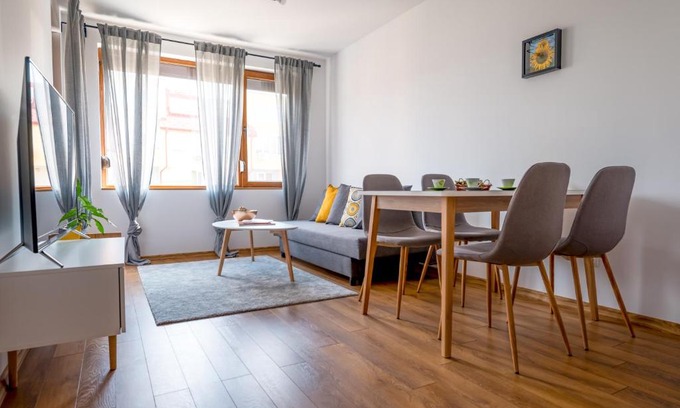 Blagoevgrad Appartement | City View Apartment With 2 Bedrooms and Free Garage