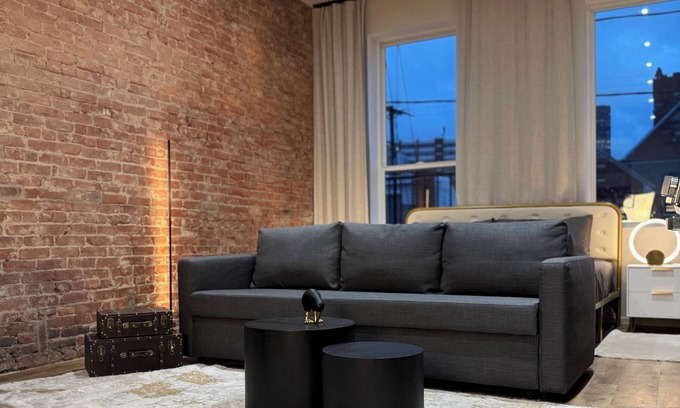 Pittsburgh Appartement | City View KING bed Free parking Chic Escape