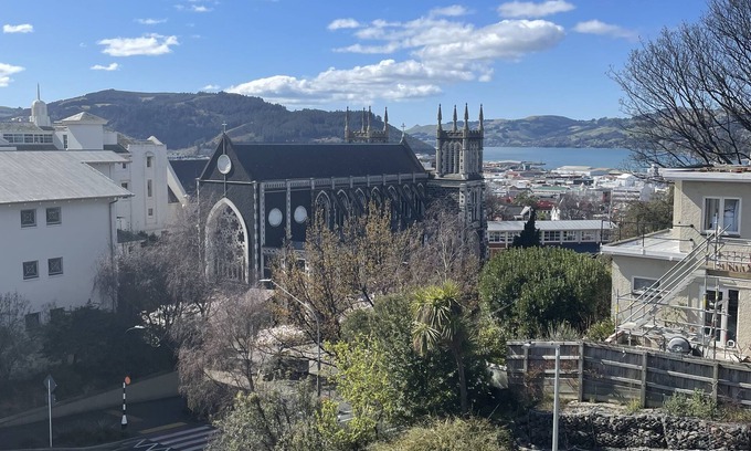 Dunedin City Centre Maison | City Views on Rattray, Large and luxurious close to town