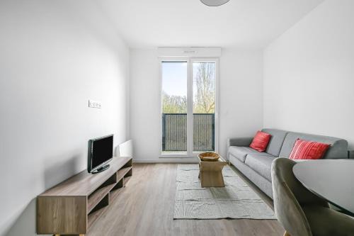 Evreux Appartement | CityStay Évreux Cosy 40 m2 Parking privé & Wi-Fi Centre & Gare