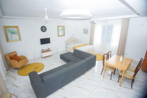 Mombasa Appartement | Clarah's paradise 2