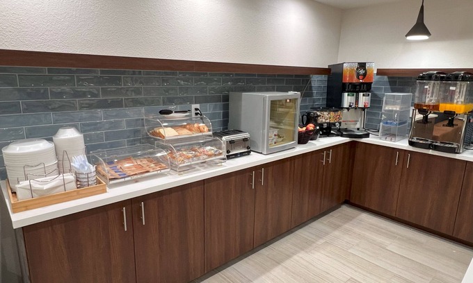 Archdale Hôtel | Clarion Pointe