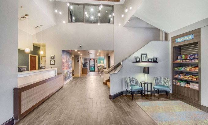 Wake Forest Hôtel | Clarion Pointe Wake Forest - Raleigh North