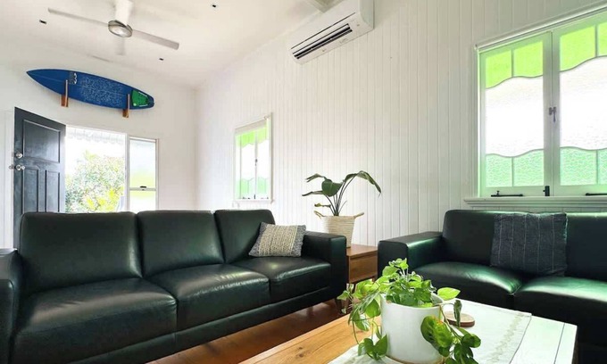 Parramatta Park Maison | Classic City Queenslander | Walk to Esplanade