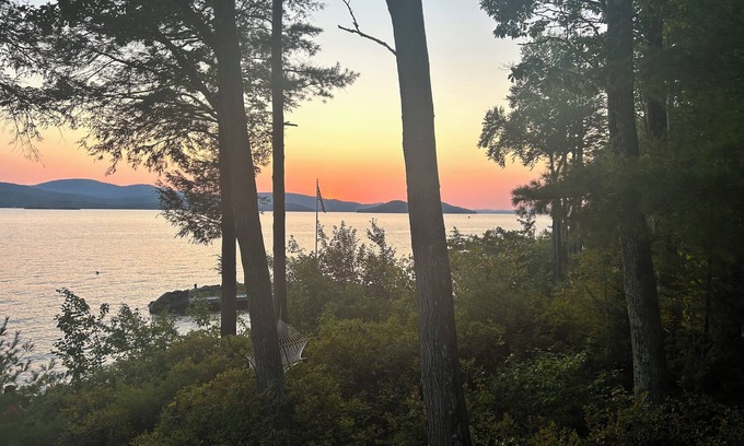 Barndoor Island Maison | Classic Lake Winnipesaukee Camp with Breathtaking Views