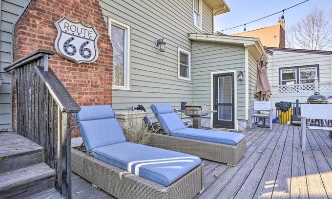 Teaneck Maison | Classic Teaneck Colonial Home with A Modern Touch