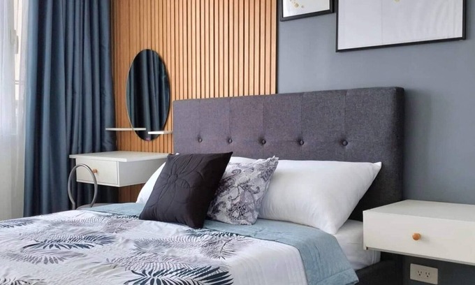 Las Pinas Copropriété | Classy 2 BR Condo Unit @ South Residences