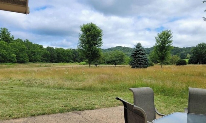 Boscobel Cabine | Classy cabin, private, close to town.