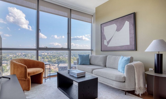 North Bethesda Appartement | Classy North Bethesda 1BR w/ Pools, nr Coffee & Groceries, by Blueground