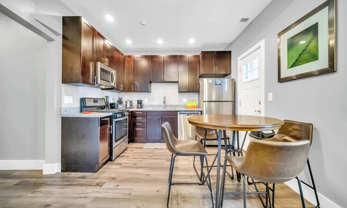 Hough Appartement | Cle Suites 1BR/1BA | 5 min Walk to Cle Clinic #10