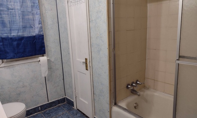 Northwoods Maison | Clean and Quiet 3-bedroom house for NON-Smokers only