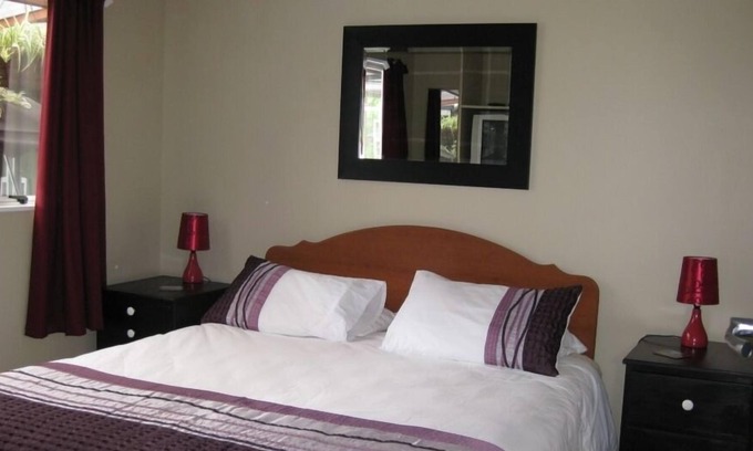 Waimangaroa Appartement | Unité propre et ordonnée à la base de la pittoresque Denniston