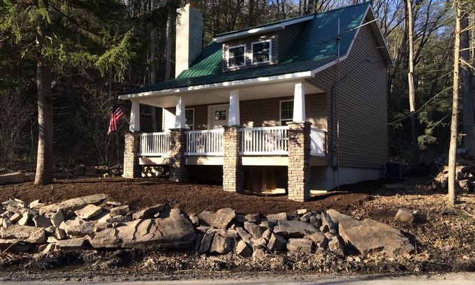 Swengel Cottage | Cottage de Charme long Penns Creek, Waterviews, WiFi, Apple TV, feu extérieur