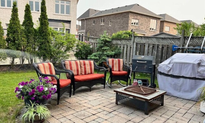 Whitby Maison | Clean, spacious, poolside entire lower level apt