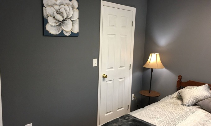 Newcomb Appartement | CLEARFORK CREEK LODGING & RV CAMPGROUND