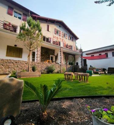 Valcarlos Maison | Clementenia - Maison d'hôtes