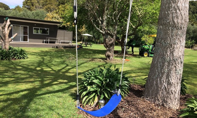 Russell Cottage | Studio Clendon Lodge