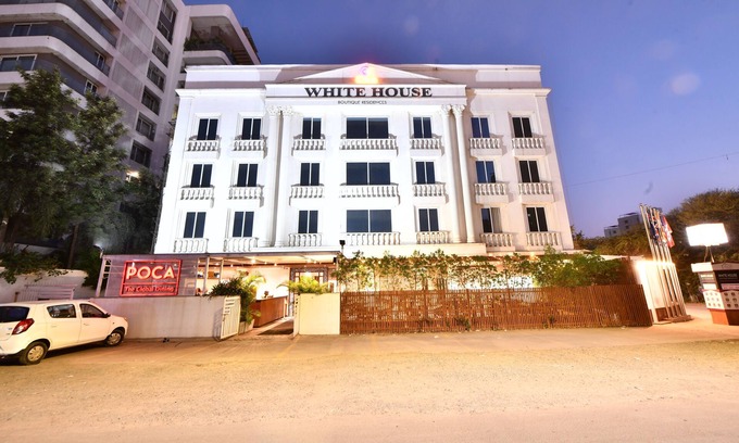 Vadodara Appartement | Click White House Residency Vadodara