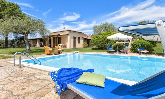 Alghero Villa | ClickSardegna Villa Luna à Alghero avec piscine à débordement