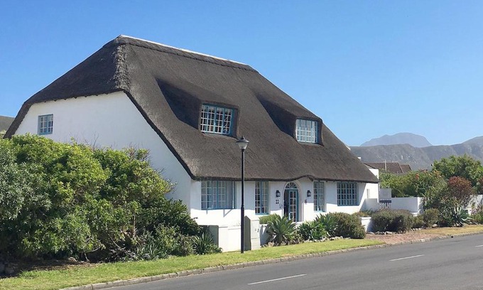 Westcliff Maison | Cliff Cottage Hermanus