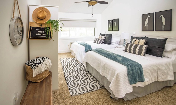 Fairfield Bay Copropriété | Cliffside Escape – Cozy 2BR/2BA Condo with Scenic Views