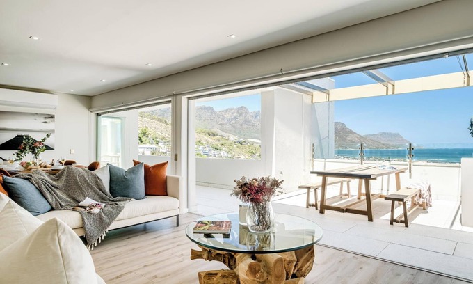 Bantry Bay Appartement | Clifton 3bed Penthouse Sea Views Dunmore Horizons