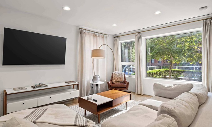 Clinton Hill Appartement | Clinton Grove by Rove Travel | 2BR Modern Apt