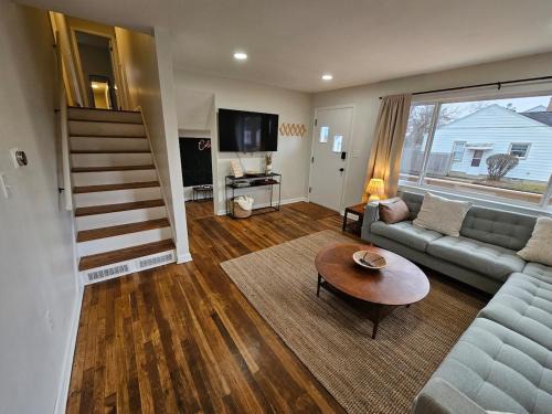 Sharon Heights Maison | Clintonville Charmer - Central, Arcade, Selfie Wall