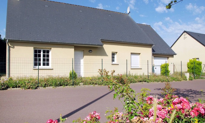 Portbail Maison | Clos d'Amont by Interhome
