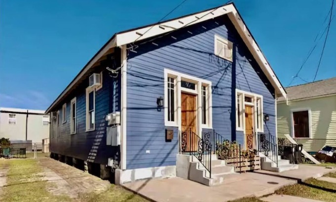 West Riverside Maison | 🔥CLOSE 2 UPTOWN+ZOO❤️ SLEEPS 5 & PET FRIENDLY W/FEE