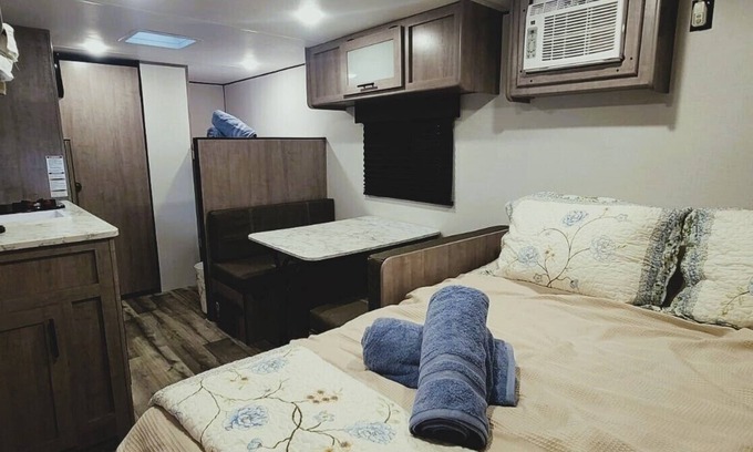 O'Fallon Appartement | Close St Louis, Scott AFB & McKendree RV NEXF., TV, WiFi