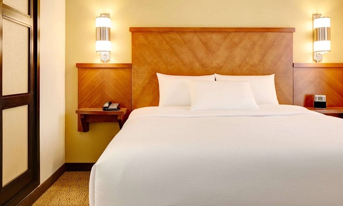 Austin Hôtel | Close to Bull Creek District Park! Pets Allowed, Swimming Pool, Free Parking!