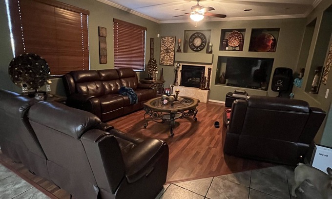 Maryvale Maison | Close to Stadium/ Outlet stores / Casino/Resort ..1 mile -10min to downtown Phx.