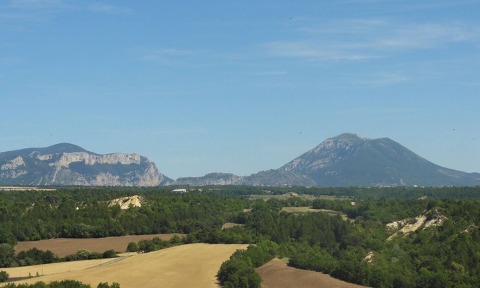 Puimoisson Appartement | Proche des Gorges du Verdon Appartement avec jardinet, terrasse, vue panoramique