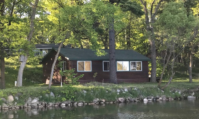Akeley Cabine | Près du lac - Récemment rénové - WiFi inclus - Nouvelle laveuse et sécheuse