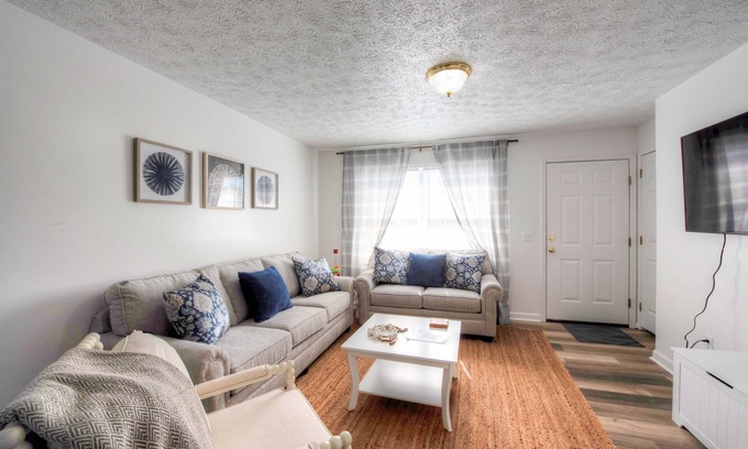 Blacksburg Maison | Close to VT - 4Bdrm, Sleeps 10