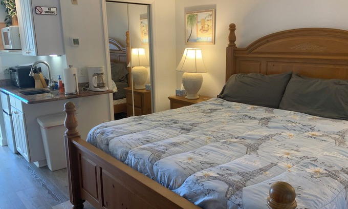 Lutz Appartement | Studio optionnel dans la communauté nudiste de Paradise Lakes Resort