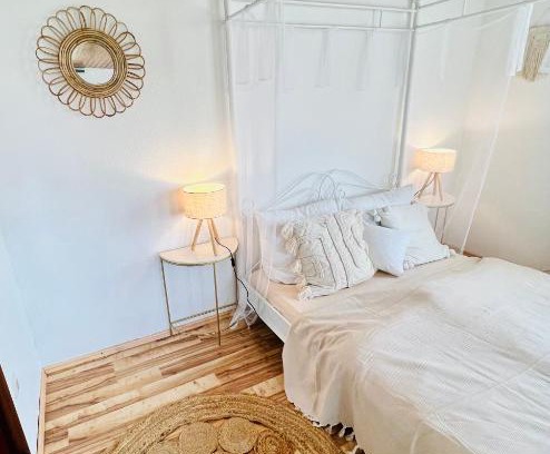 Homburg Appartement | Cloud 9 , Apartment mit Garage und Garten in Nähe der Uniklinik, Bosch, Ina Schaeffler