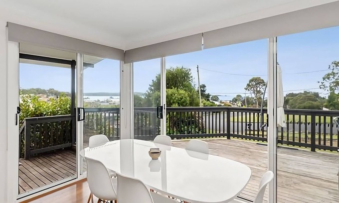 Batehaven Maison | Cloud 9 at Batehaven