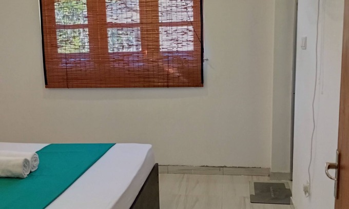 Mirissa Maison | Cloudy Rest Mirissa Charming 1-bedroom house in amazing Mirissa with WiFi, AC