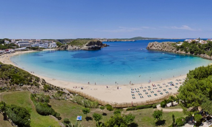 Arenal d'en Castell Hôtel | Club Hotel Aguamarina