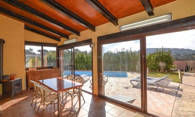 Can Carbonell Villa | Club Villamar - Belle maison de vacances sapcieuse avec piscine privée, beau jardin et adaptée au...