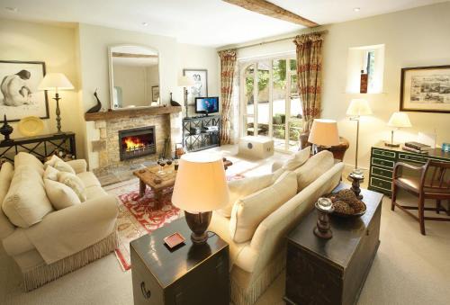 Hawling Maison | Coach House Hawling