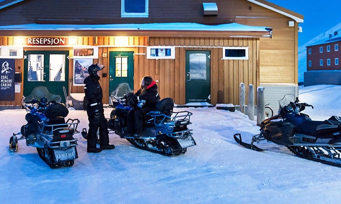 Longyearbyen Hôtel | Coal Miners Cabins
