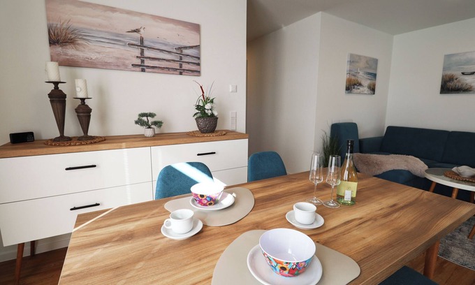 Tossens Appartement | KÜSTE33/28 - Exclusive vacation apartment with sauna & close to the beach!