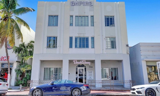 Flamingo/Lummus Copropriété | Miami Getaway: Cozy 2-Queen Beds Apartment w/ WiFi