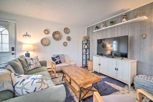 Southend Appartement | Coastal Brigantine Retreat - Walk to Beach!