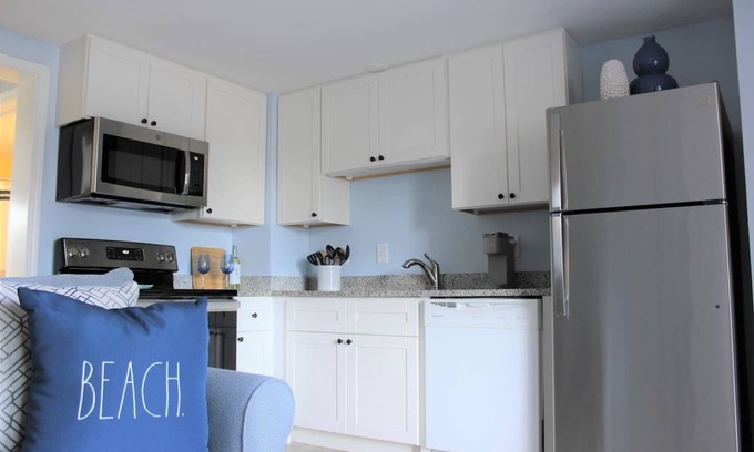 Wells Beach Copropriété | Coastal Condo with Pool at Wells Beach