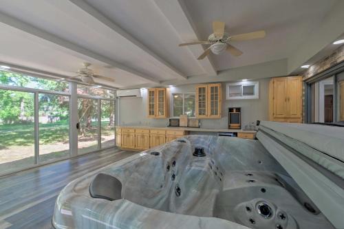 Selby-on-the-Bay Maison | Coastal Edgewater Home with Private Hot Tub!